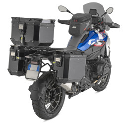 OBKEV42A + SLR101 : Givi Trekker Outback Evo Smart 42LT Top Case Yamaha Tracer 9