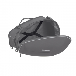 X0SE482 : Expandable Saddle Bags E48 Shad Yamaha Tracer 9