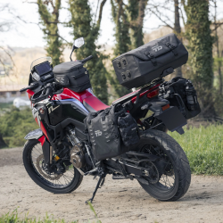 X0TR50 : Borsa posteriore Shad TR50 Terra Yamaha Tracer 9