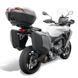 18666 : Supporto targa Evotech Performance 2025 Yamaha Tracer 9